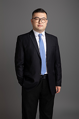 Dr. Xiaowei Yang